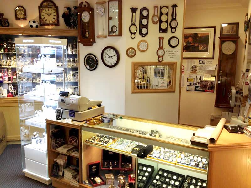 Victor & Sons Watchmakers & Jewellers